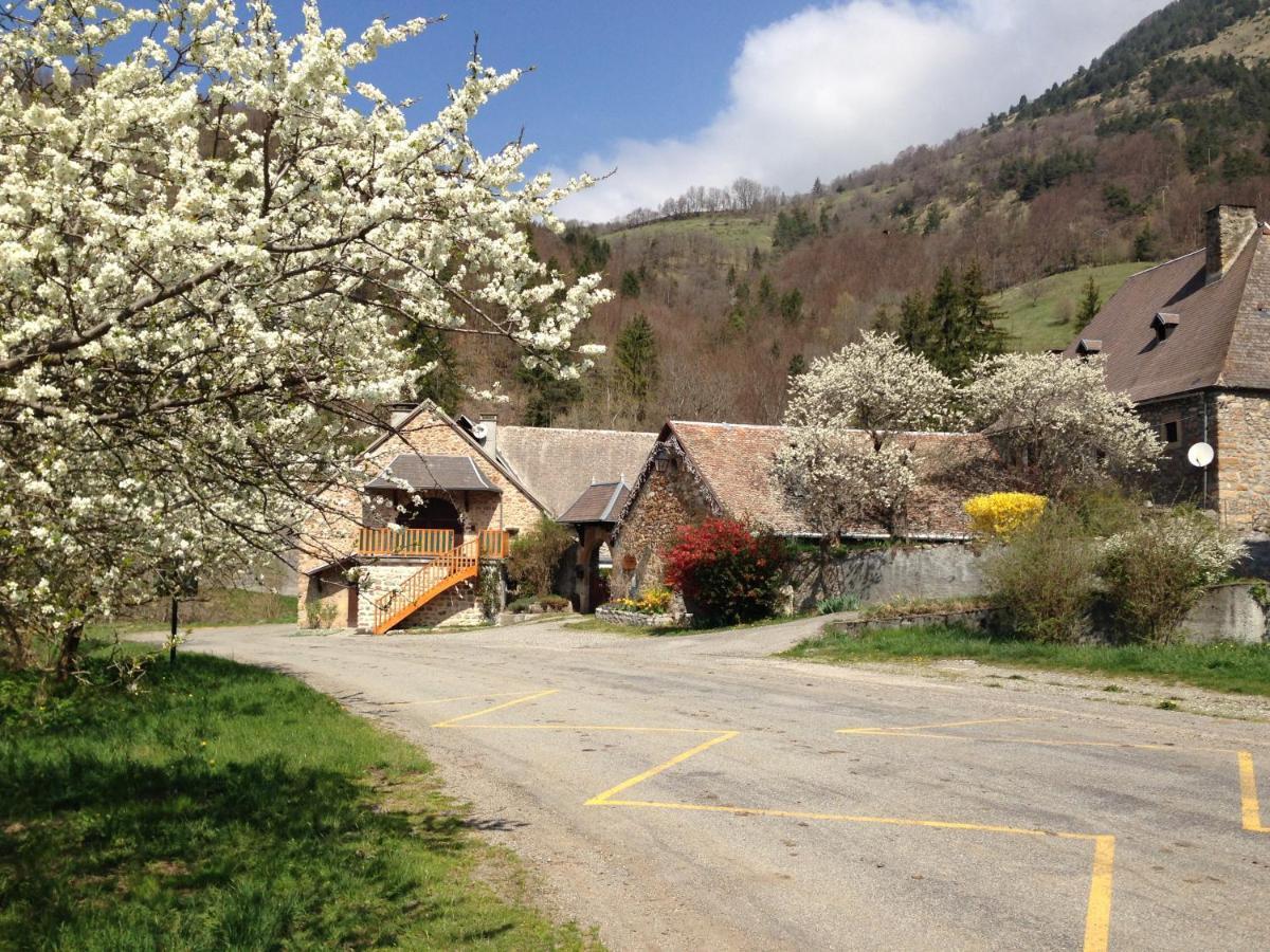 Les Cotes de Corps Au Fil Des Saisons Bed & Breakfast エクステリア 写真