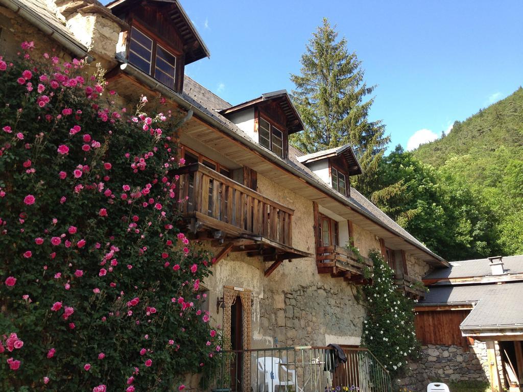 Les Cotes de Corps Au Fil Des Saisons Bed & Breakfast エクステリア 写真