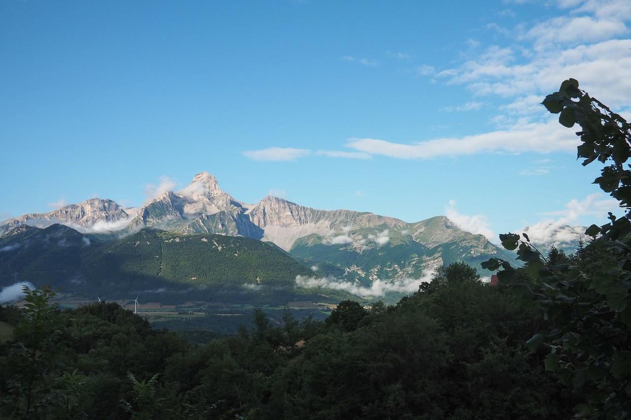 Les Cotes de Corps Au Fil Des Saisons Bed & Breakfast エクステリア 写真